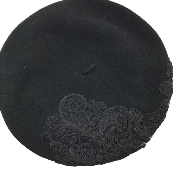 Black Wool Beret with Black Ribbon/Button Detail main image 7